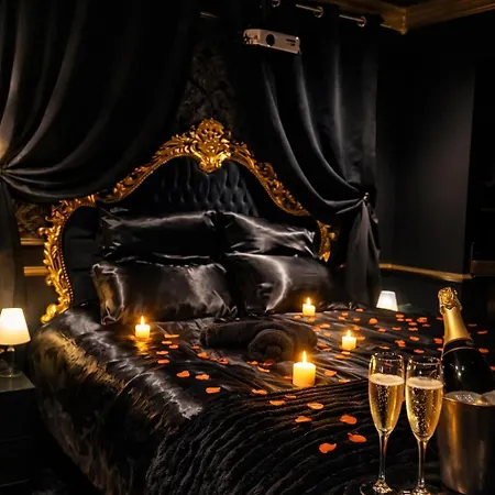 شقة De Luxe - Jacuzzi Privatif - Cinema - سيدا